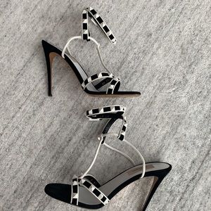 Valentino Garavani 105mm Two-tone T-strap Heels